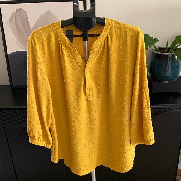 Yellow Women's Top - Picture 1 of 3
